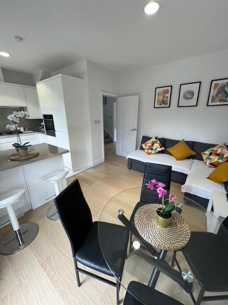 Zenobia London Luxury Apartments Finchley Esterno foto