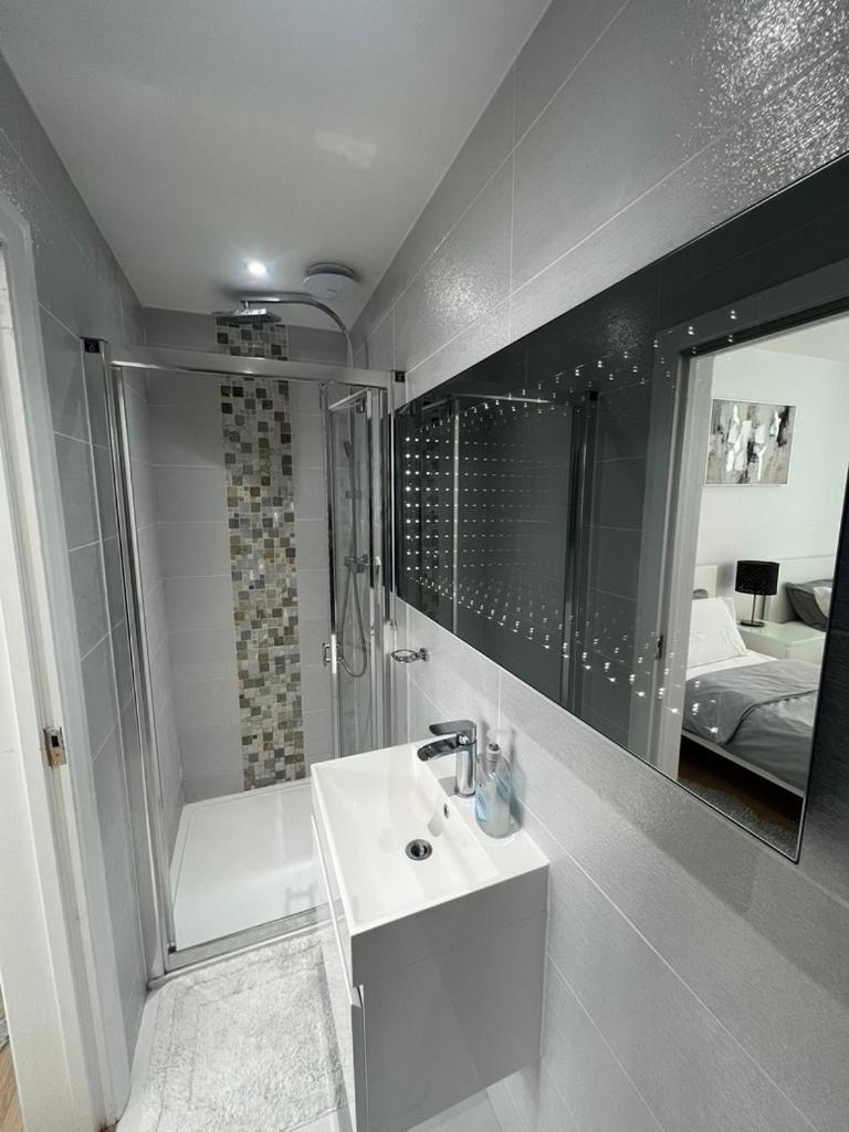 Zenobia London Luxury Apartments Finchley Esterno foto